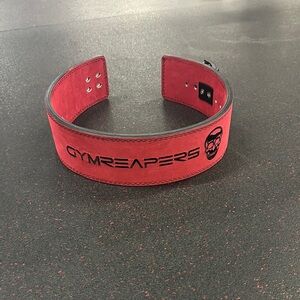 Gymreepers Red and Black lever weightlifting